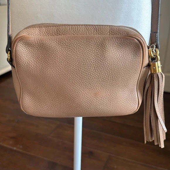 Gucci - Interlocking G Soho Disco Crossbody Bag w/Tassel - Picture 3 of 10